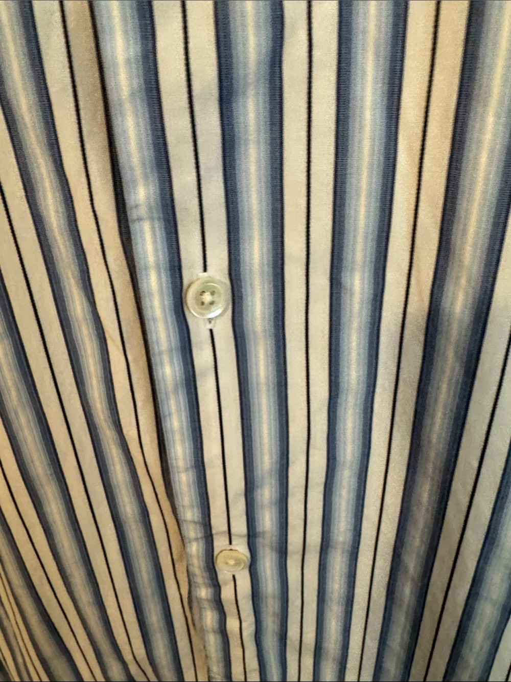 Banana Republic Men’s Blue and White Vertical Stripe Dress Shirt - Picture 4 of 7
